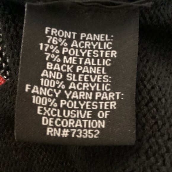 33 Degrees Unicorn Sequin Black & Red Christmas Sweater Size Small  Holiday‎ - Picture 8 of 8